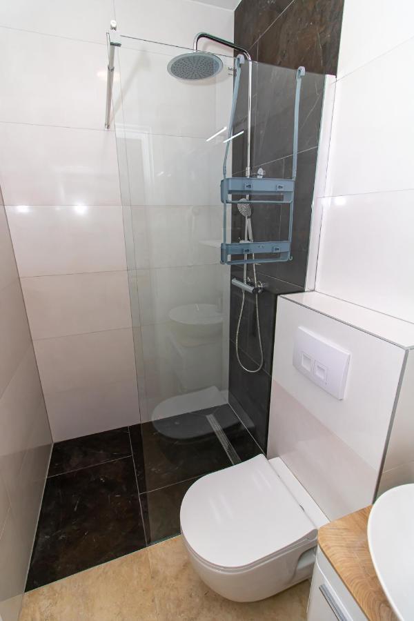 Luxury Apartments Iris Мостар Екстер'єр фото